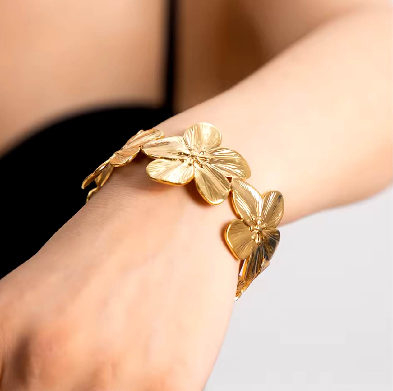 Hawaii Flower Bracelet